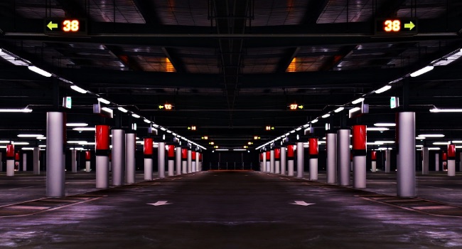 Parking lot slip and fall accidents